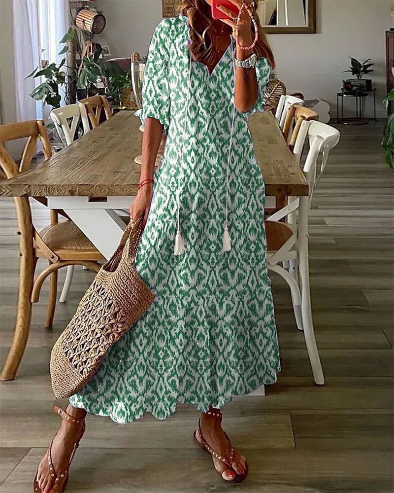 Wolff - Maxikleid im Boho-Ikat-Print mit Quastenbändern | Lässiges Maxikleid im Bohemian-Stil mit V-Ausschnitt