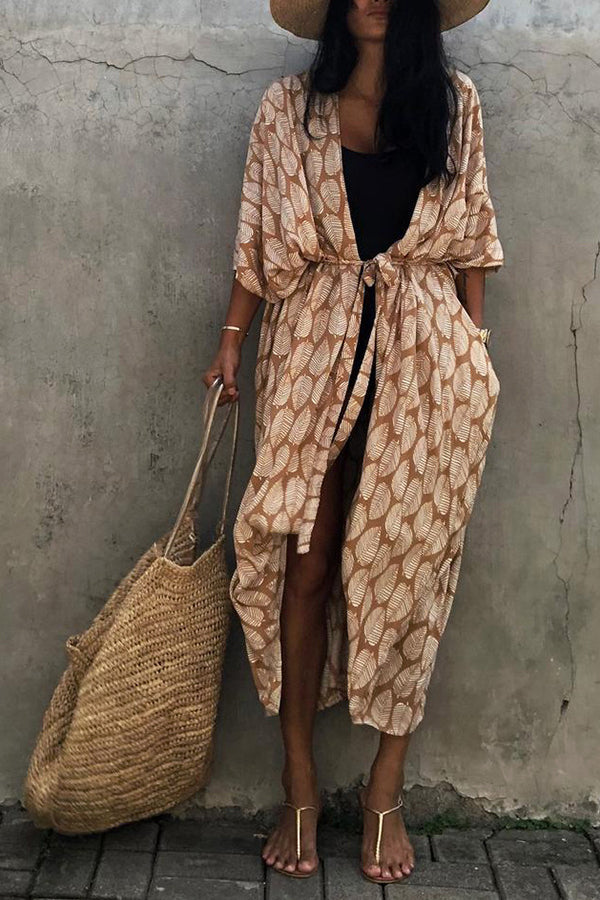 WOLFF Island – Strandüberwurf im Kimono-Stil mit Boho-Print