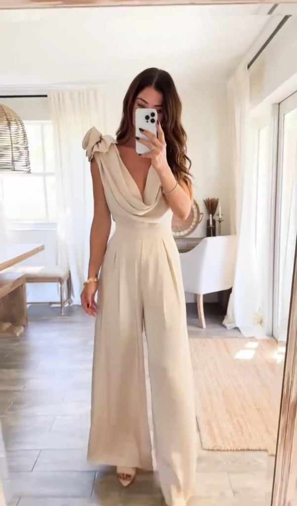 Jumpsuit mit Wasserfallausschnitt