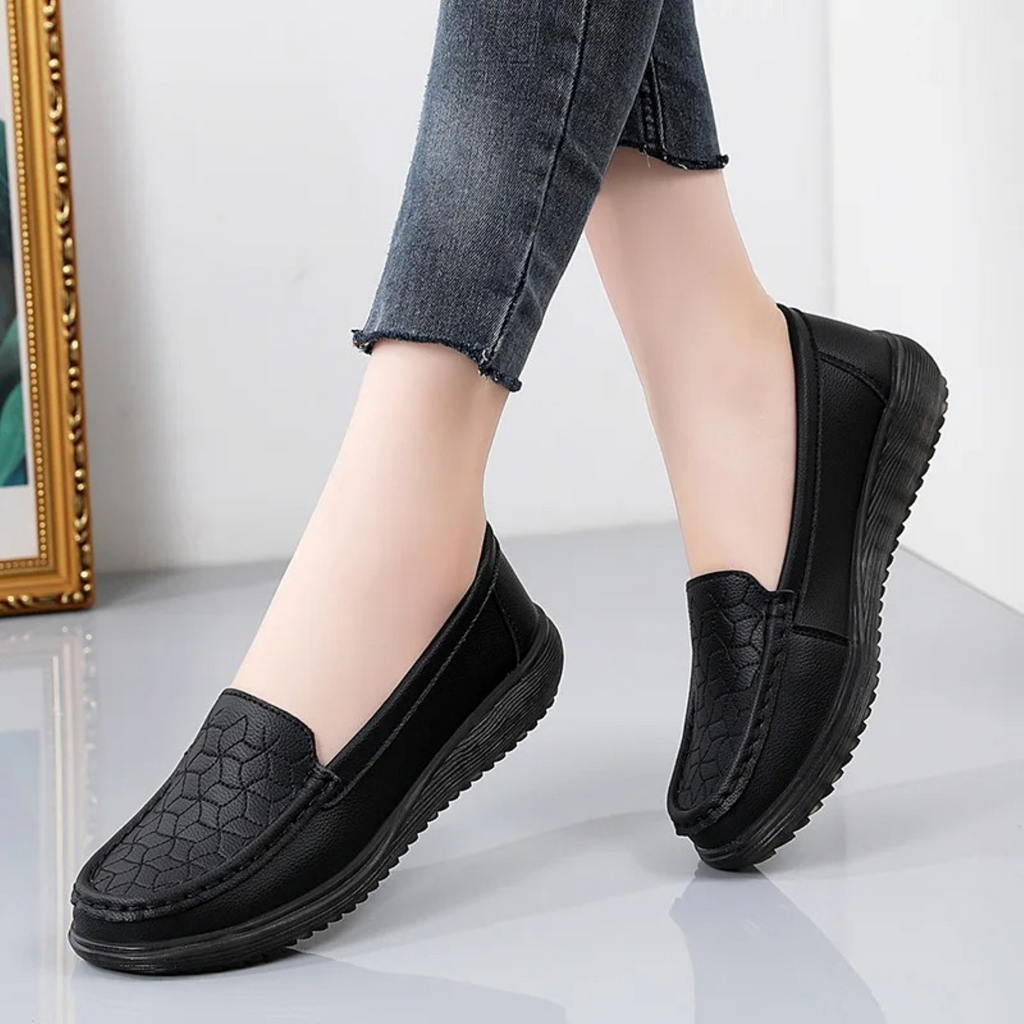 Wolff – Damen-Loafer aus Leder mit Reliefmuster