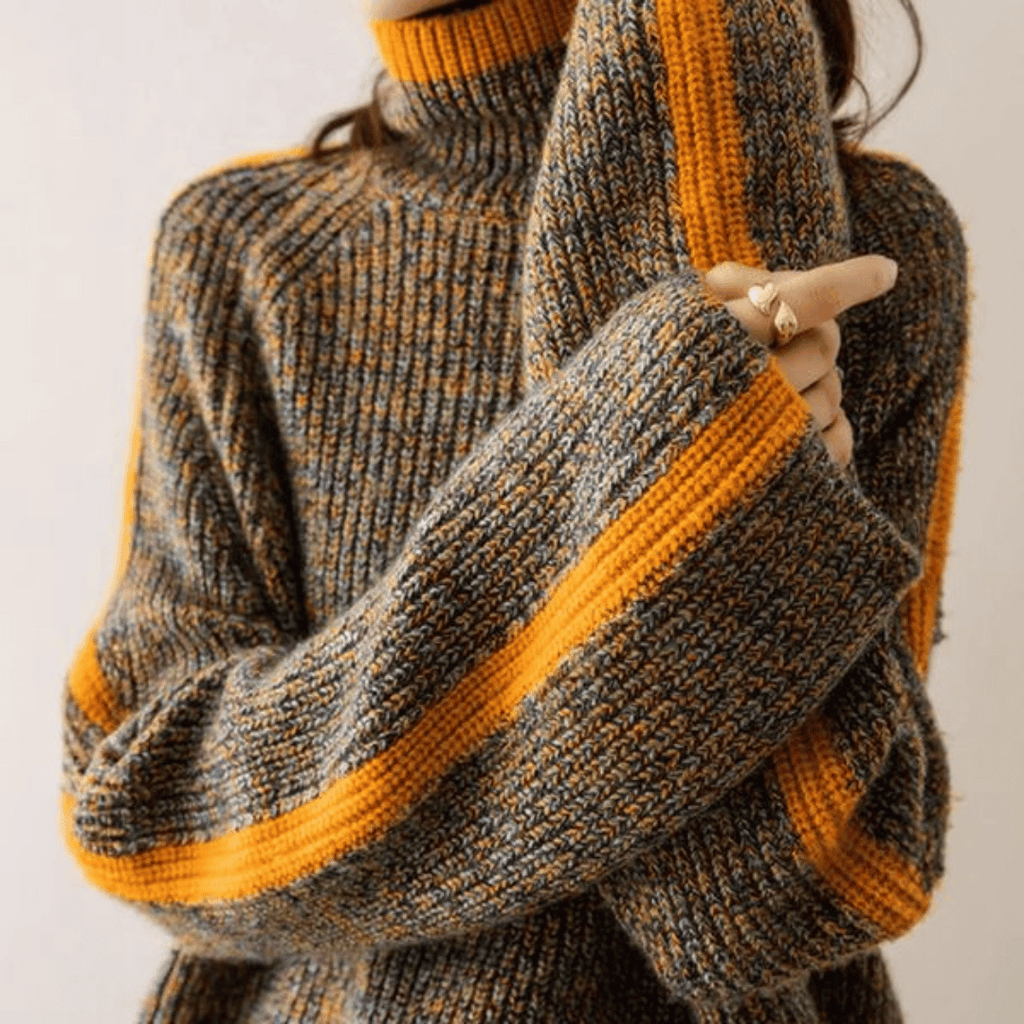 Ravelyn™ Rollkragenpullover gestrickt