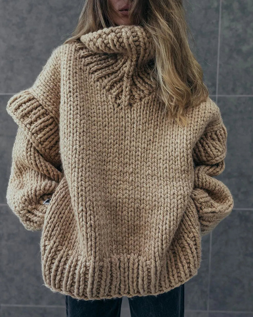 Gestrickter Rollkragenpullover in Übergröße