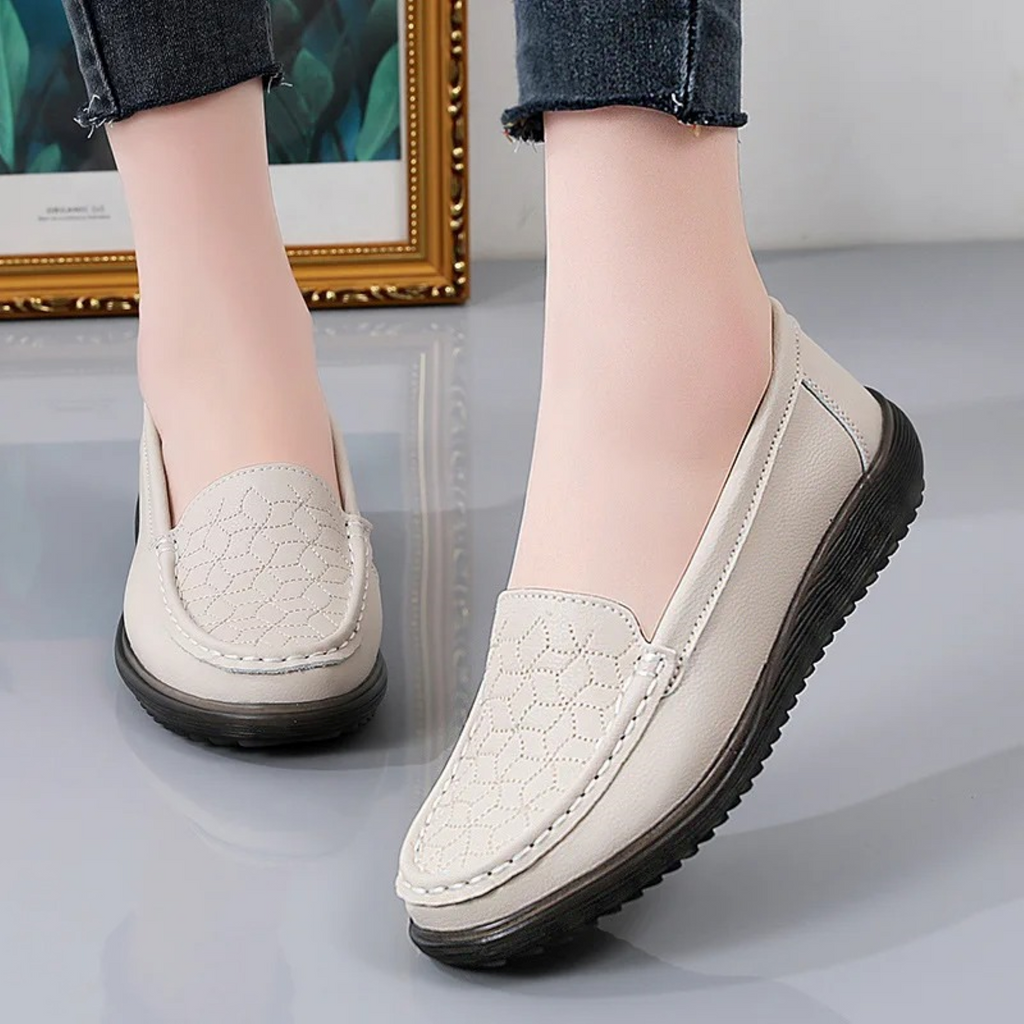 Wolff – Damen-Loafer aus Leder mit Reliefmuster