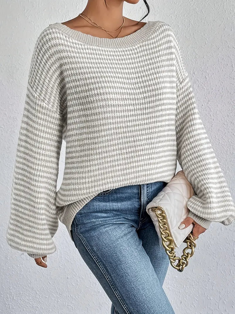 – Strickpullover mit überschnittenen Schultern