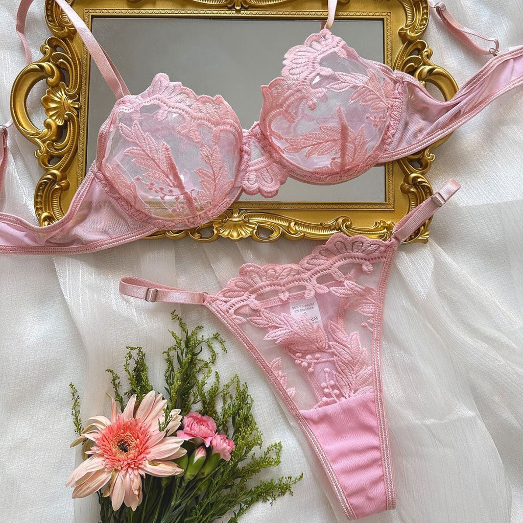 Wolff Spitzen-Dessous-Set mit Stickerei