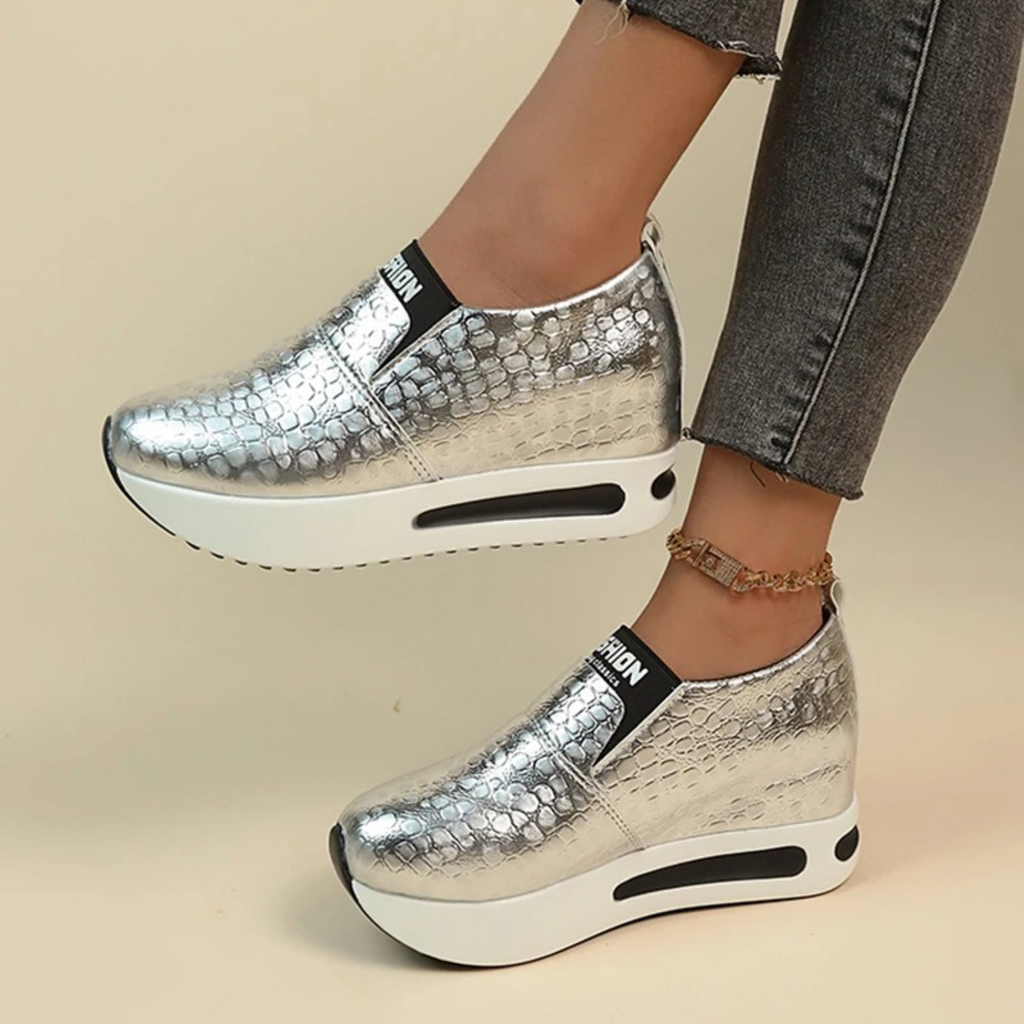 Wolff – Damen-Sneaker mit Schlangenmuster in Silber und Gold