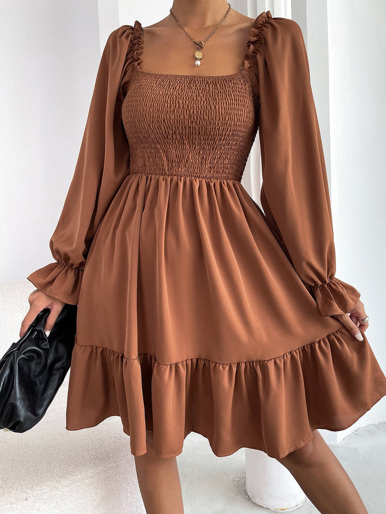 Dress - Strahlen Sie feminine Eleganz aus in diesem gerüschten Minikleid!