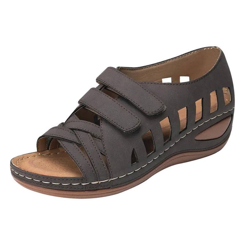 Wolff - Atmungsaktive Sandalen mit Ausschnitten