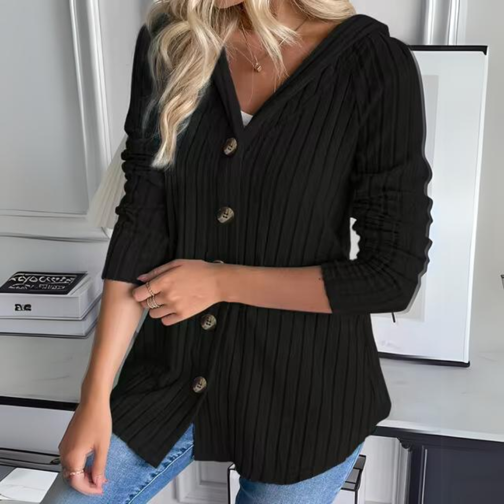 Knitted top with buttons