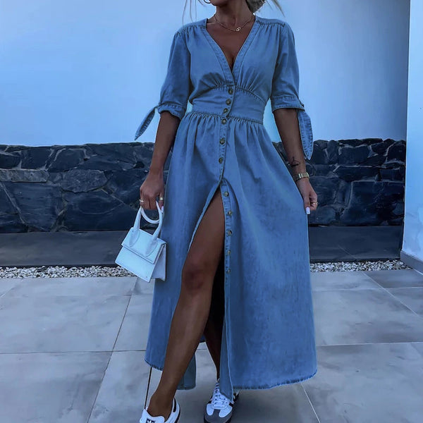 Denim Maxi-Schlitzkleid mit V-Ausschnitt