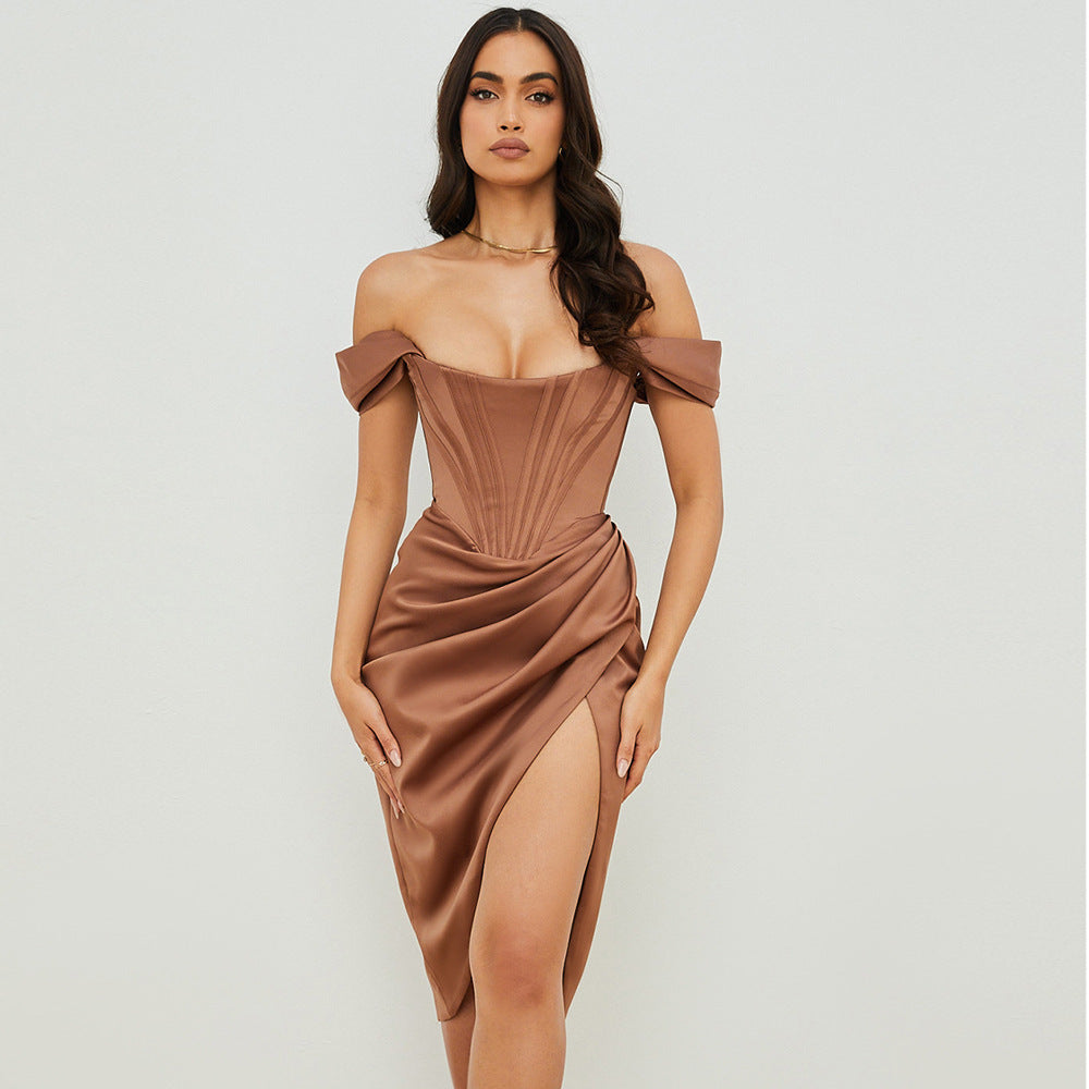 Damen Exquisites Off-Shoulder Kleid mit seitlichem Schlitz und gerafftem Design WOLFF