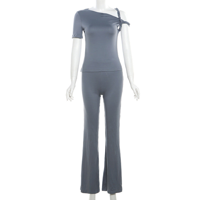Damen lässiger Einteiler mit asymmetrischem Design und raffinierten Knopfdetails WOLFF