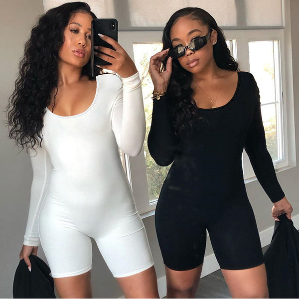 Damen Langarm-Bodysuit mit tiefem Rundhalsausschnitt und figurbetontem Schnitt WOLFF