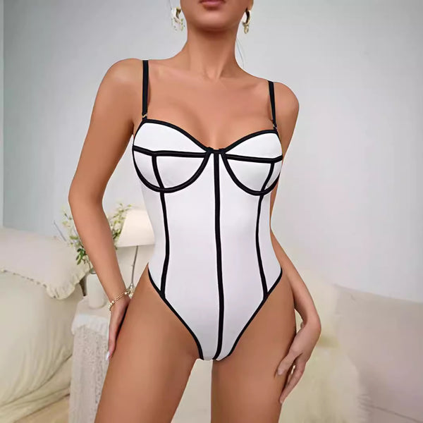 Damen Body mit innovativem Schnitt und eleganten Verstärkungen WOLFF