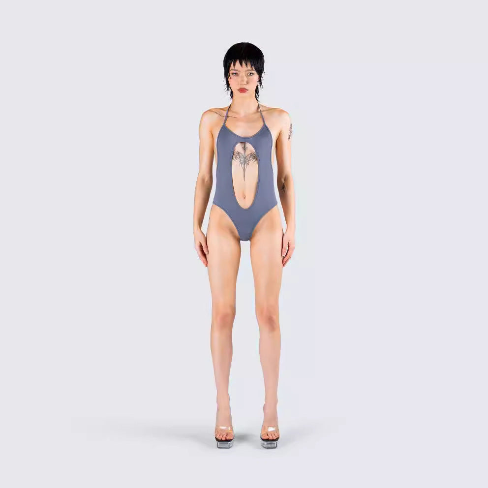 Damen Badeanzug mit tiefem Ausschnitt und raffiniertem Cut-Out WOLFF