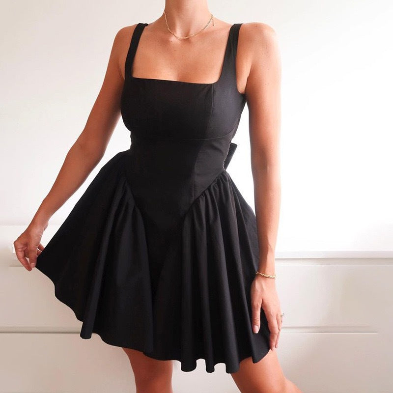 Damen Minikleid mit schulterfreiem Design und voluminösem Rockteil WOLFF