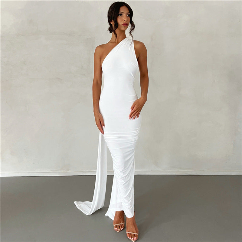 Damen Elegantes Maxi-Kleid mit asymmetrischem Design und eleganter Schleppe WOLFF