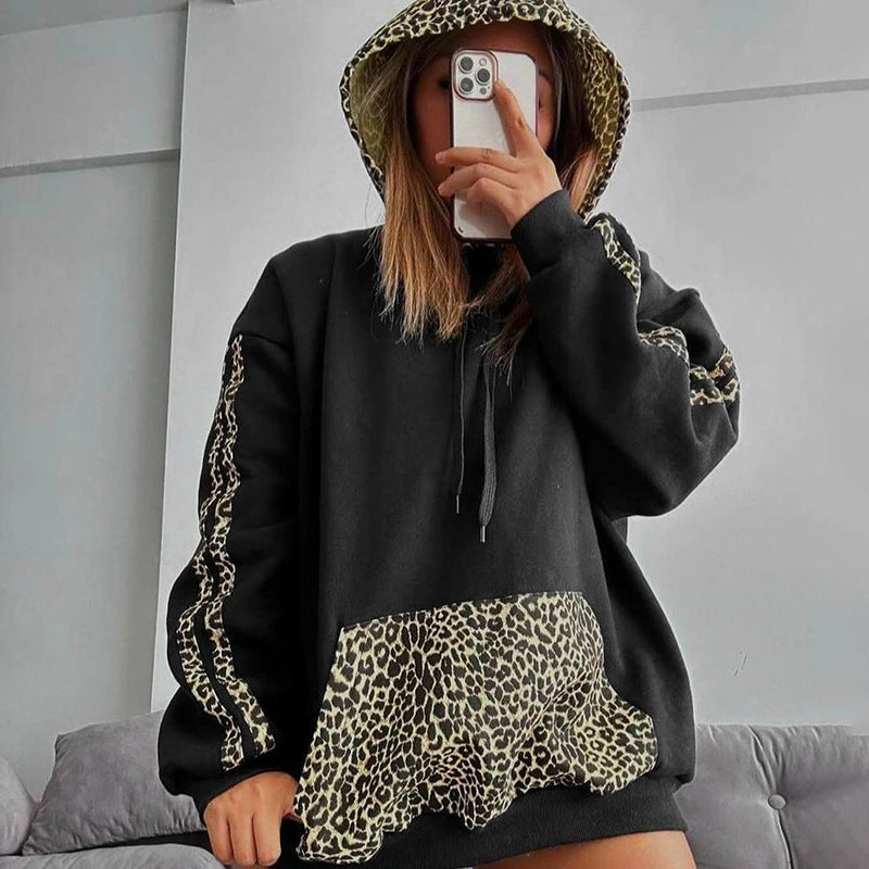 Damen Kapuzenpullover mit Leopardenmuster und kontrastrierenden Einsätzen WOLFF