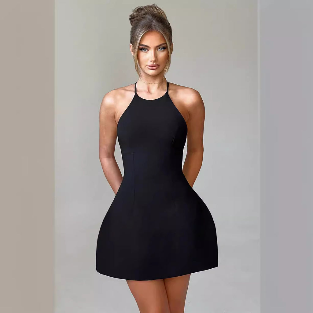 Damen figurbetontes Cocktailkleid mit attraktiver Halterneck-Design WOLFF