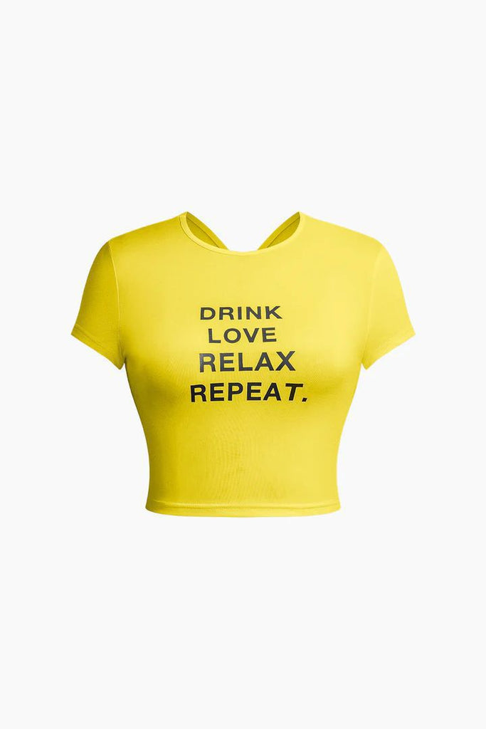 Damen Crop-Top mit kreativem Schriftzug und figurbetontem Schnitt WOLFF
