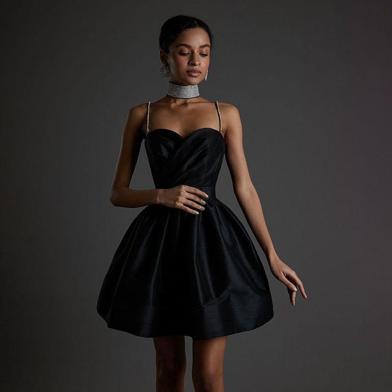 Damen Cocktailkleid mit romantischem Herz-Ausschnitt und voluminösem Rock WOLFF