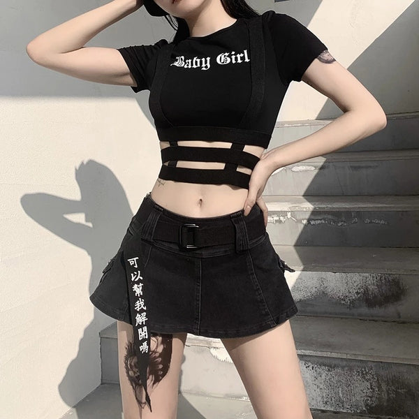 Damen Crop-Top mit einzigartigem Schriftzug und modischem Banddesign WOLFF