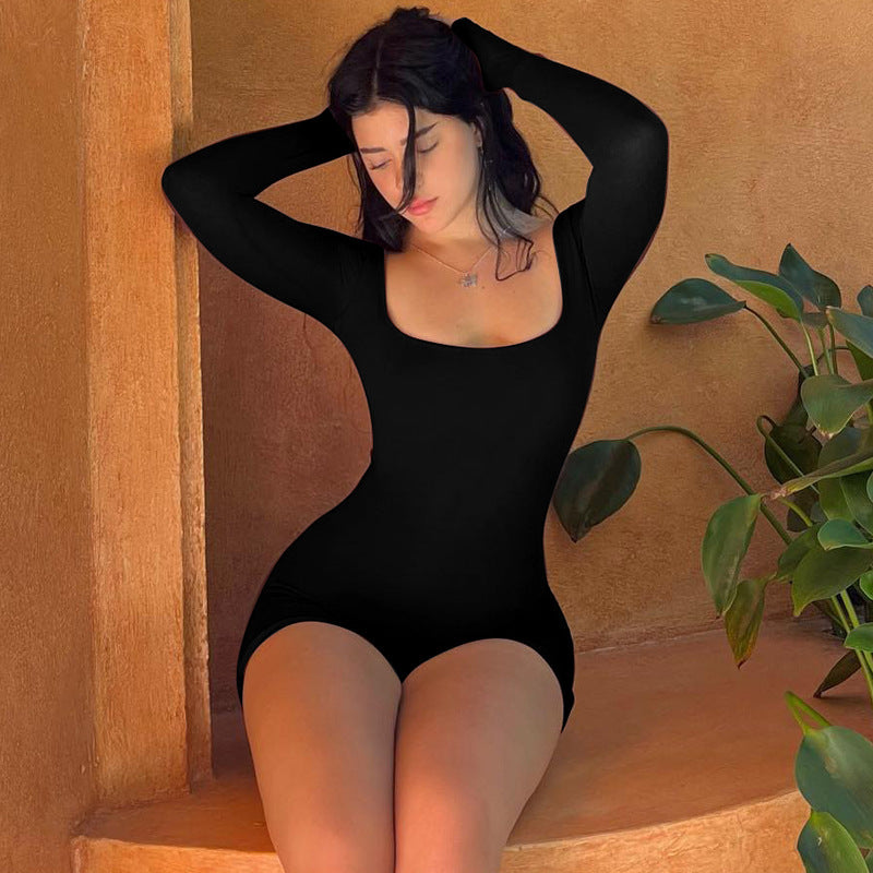 Damen figurbetonter Jumpsuit mit langen Ärmeln und tiefem Ausschnitt WOLFF