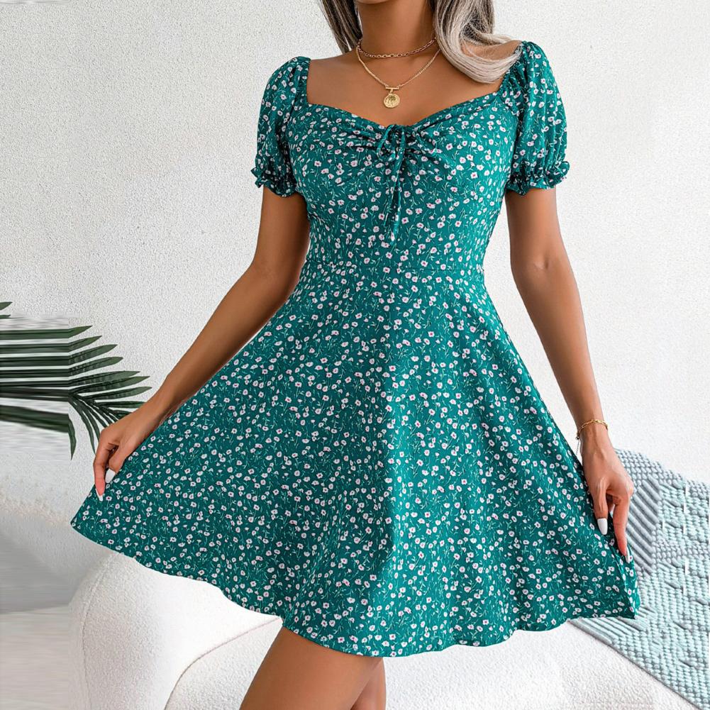 WOLFF Mini-Kleid | Kurzes Kleid mit Puffärmeln und niedlichem Blumenmuster