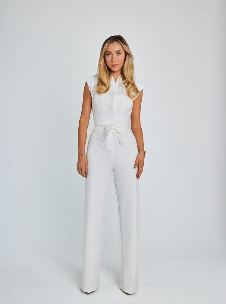 WOLFF Chique Jumpsuit -  V-Ausschnitt, engem Gürtel, weitem Bodycon-Bein