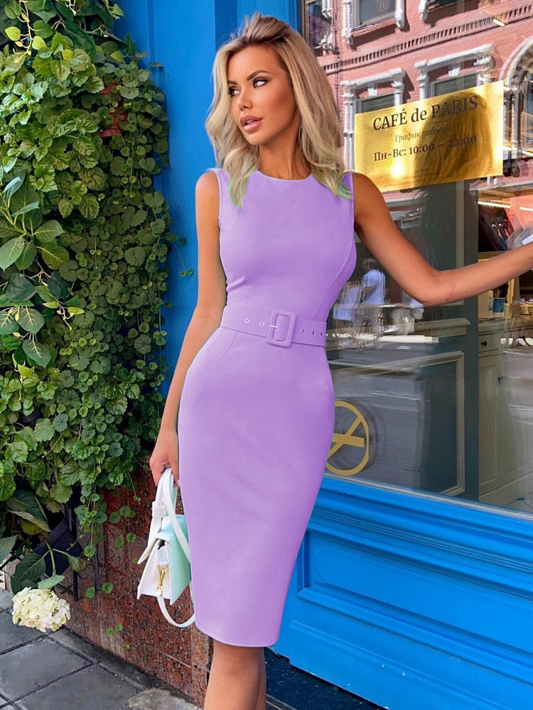 WOLFF - Rundhals-Bodycon-Kleid mit Taillengürtel