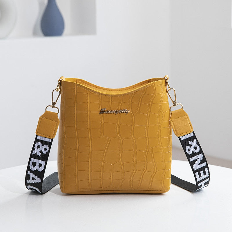 WOLFF Jaunty Umhängetasche | Damen Mini Crossbody Eimer Handtasche