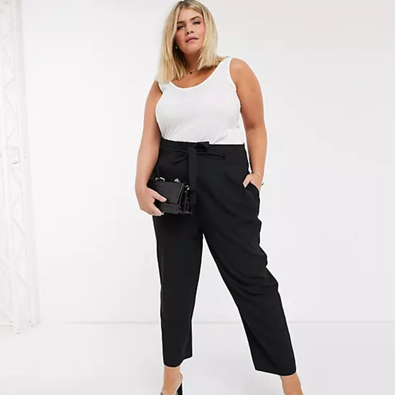 WOLFF Klassisch-Elegante Bürohose: Plus-Size Anzughose für Damen