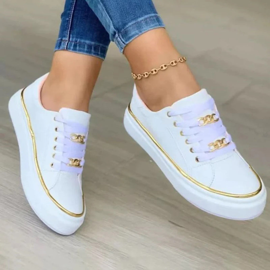 Wolff - Weiße Low-Top-Casual-Sneakers mit goldenen Details | Stylische weiße Schnürsneaker mit Goldbesatz