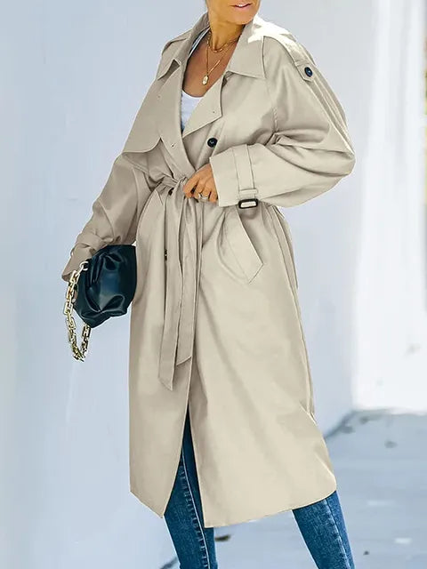 langer Trenchcoat