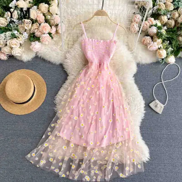 WOLFF - Damen Sommerliches Mesh-Partykleid mit Gänseblümchen-Blumendruck und Spaghettiträger