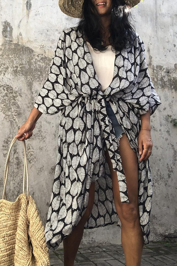 WOLFF Island – Strandüberwurf im Kimono-Stil mit Boho-Print