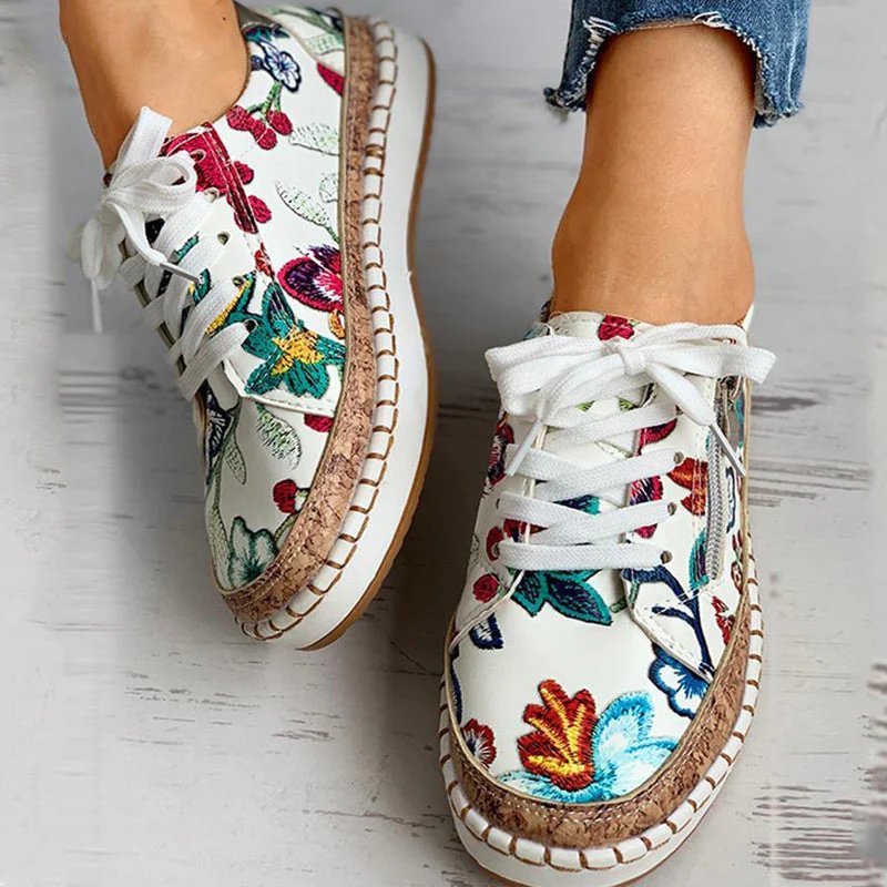 Blumige Sneaker