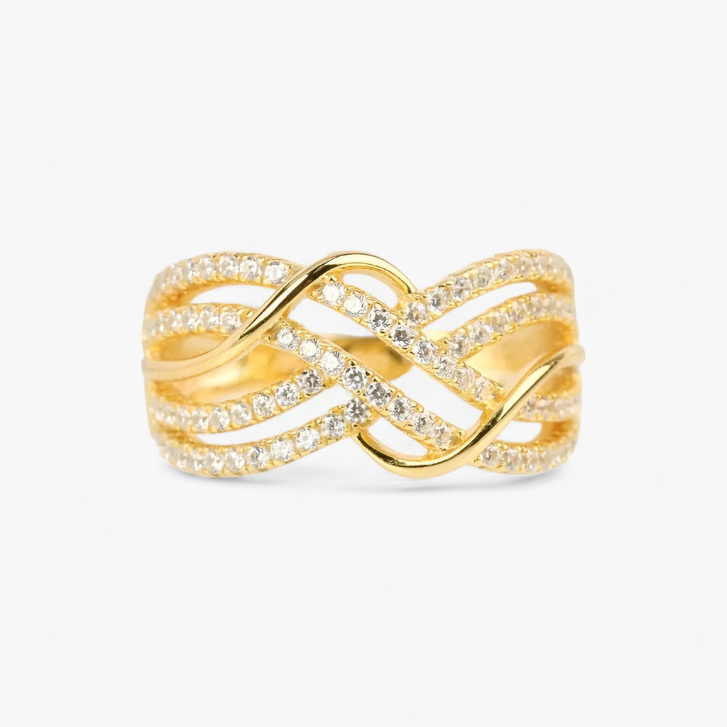 Goldene Ringe mit mehrfachem Kreuzdesign