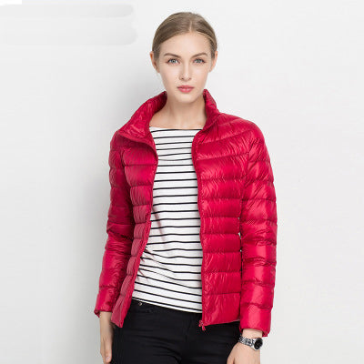 Leichte Daunenjacke mit urbaner Eleganz