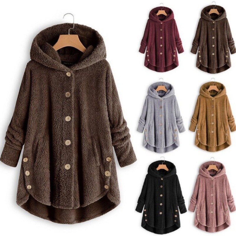 WOLFF Mantel mit Kapuze für Frauen aus warmer Wolle.